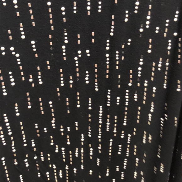 3x black tank with silver - Picture 2 of 4